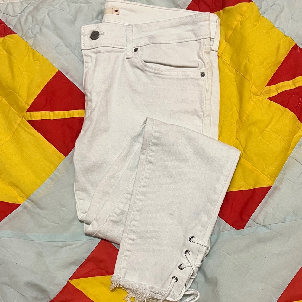 Levi's Women's White Ankle Jeans